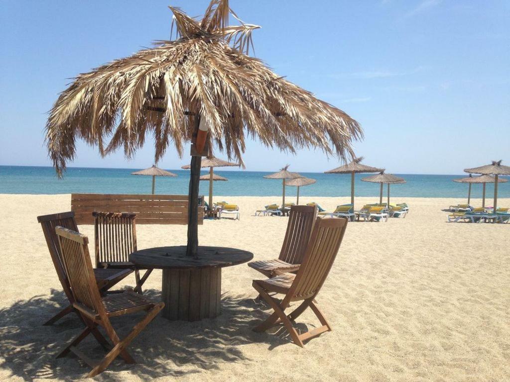 Barcaresa-Villa Vue Mer Acces Direct Plage - Piscine 르발카레스 외부 사진
